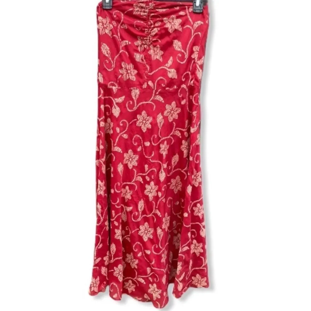 red dress with silver heels Bead-Accented Long Prom Corset long sleeves are perfect [color:FIESTA MULTI]color:Pink Width:B - Narrow 10 Things I Hate